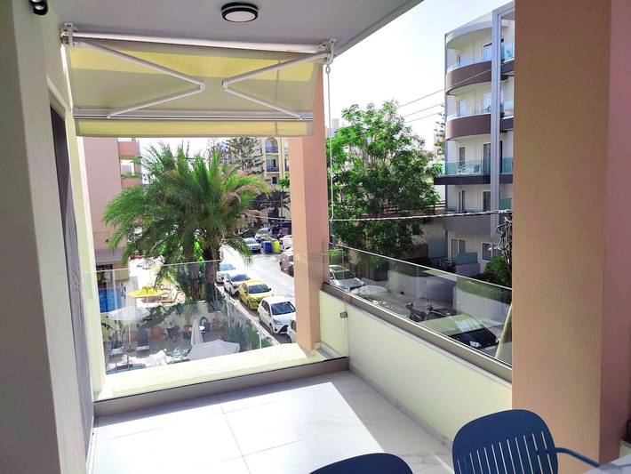 Geheel appartement, Vakantieappartement voor 4 personen met balkon in Rethymno (City), Rethymno en omgeving