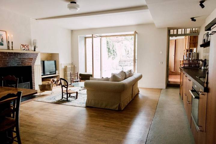 Location de vacances pour 4 personnes, avec vue et jardin à Les Cabannes - 4