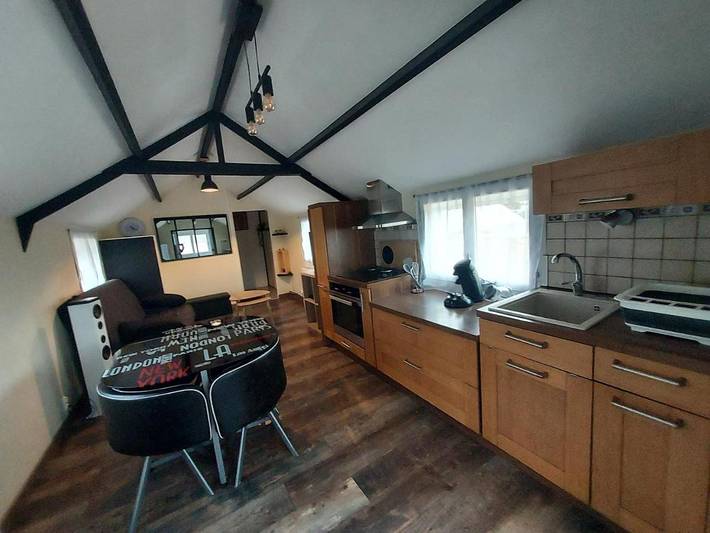 Chalet pour 4 personnes, avec jardin et terrasse