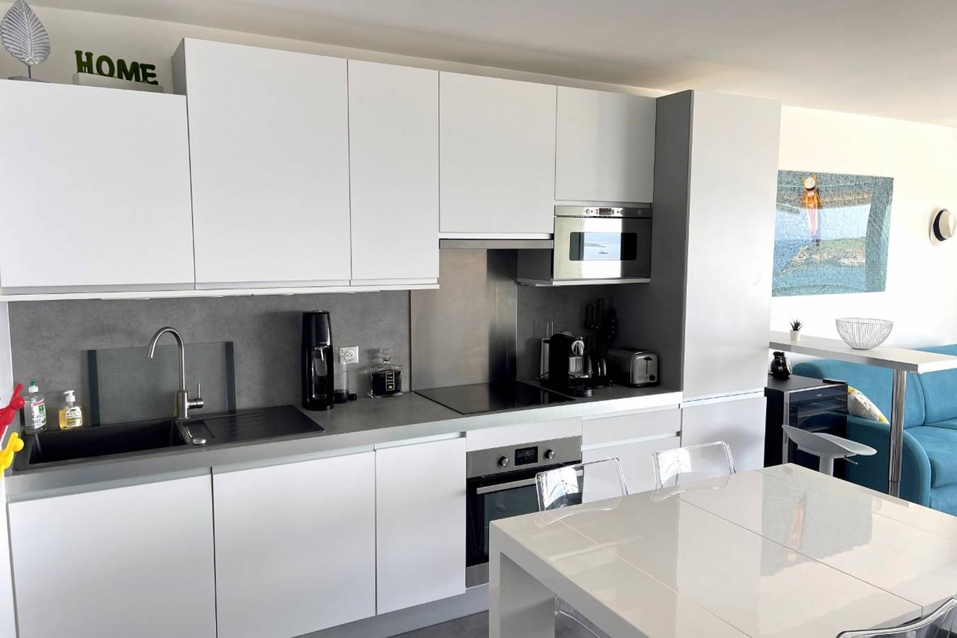 Geheel appartement, Vakantieappartement voor 4 personen met zwembad in Bandol, Middellandse Zeekust (Frankrijk)