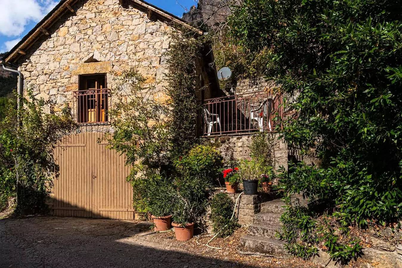 Gîte de France 3 personnes in Saint-Pierre-des-Tripiers, Parc naturel régional des Grands Causses