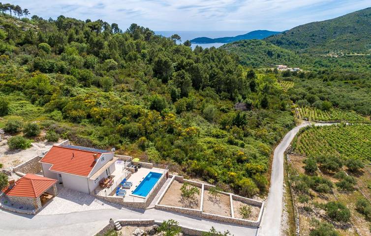 Villa con piscina per 6 persone, con giardino e terrazza in Grad Dubrovnik