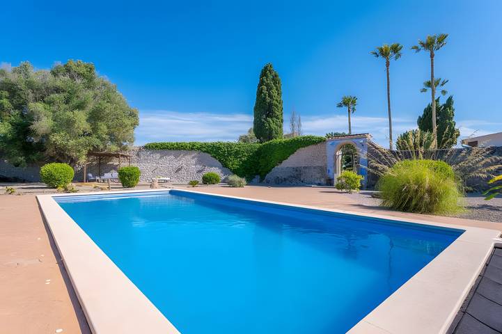 Casa de vacaciones rústica "Son Costa" con vistas a la montaña, jardín, piscina y Wi-Fi in Montuiri, Interior de Mallorca