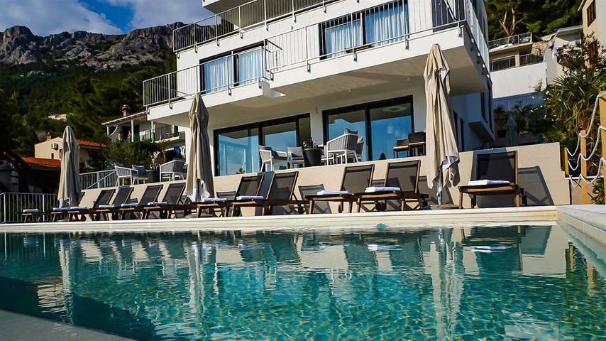 Villa für 18 Personen, mit Sauna und Balkon in Brela