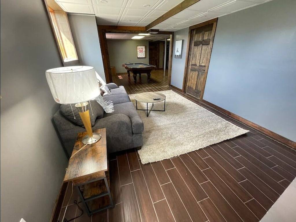 Private 22 Acres, Heated Pool Spa, Hot Tub, Game Room, Pool Table, Near Slopes in Blakeslee, Monroe County (PA)