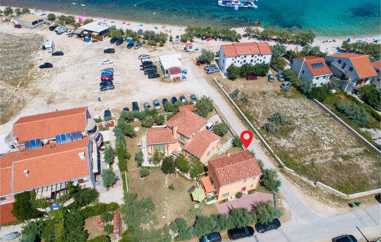 Ferienhaus für 4 Personen, mit Terrasse und Whirlpool, mit Haustier in Zadar - 4