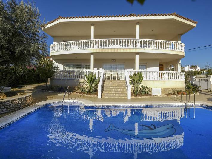 Casa de vacaciones para 12 personas, con balcón y jardín - 1