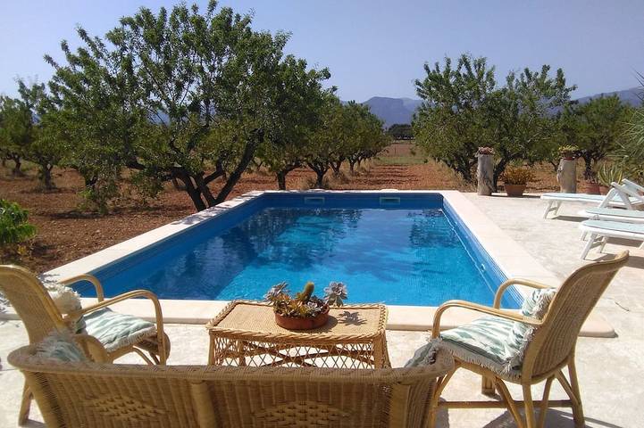 Gîte pour 7 personnes, avec Terrasse et Jardin à El Arenal