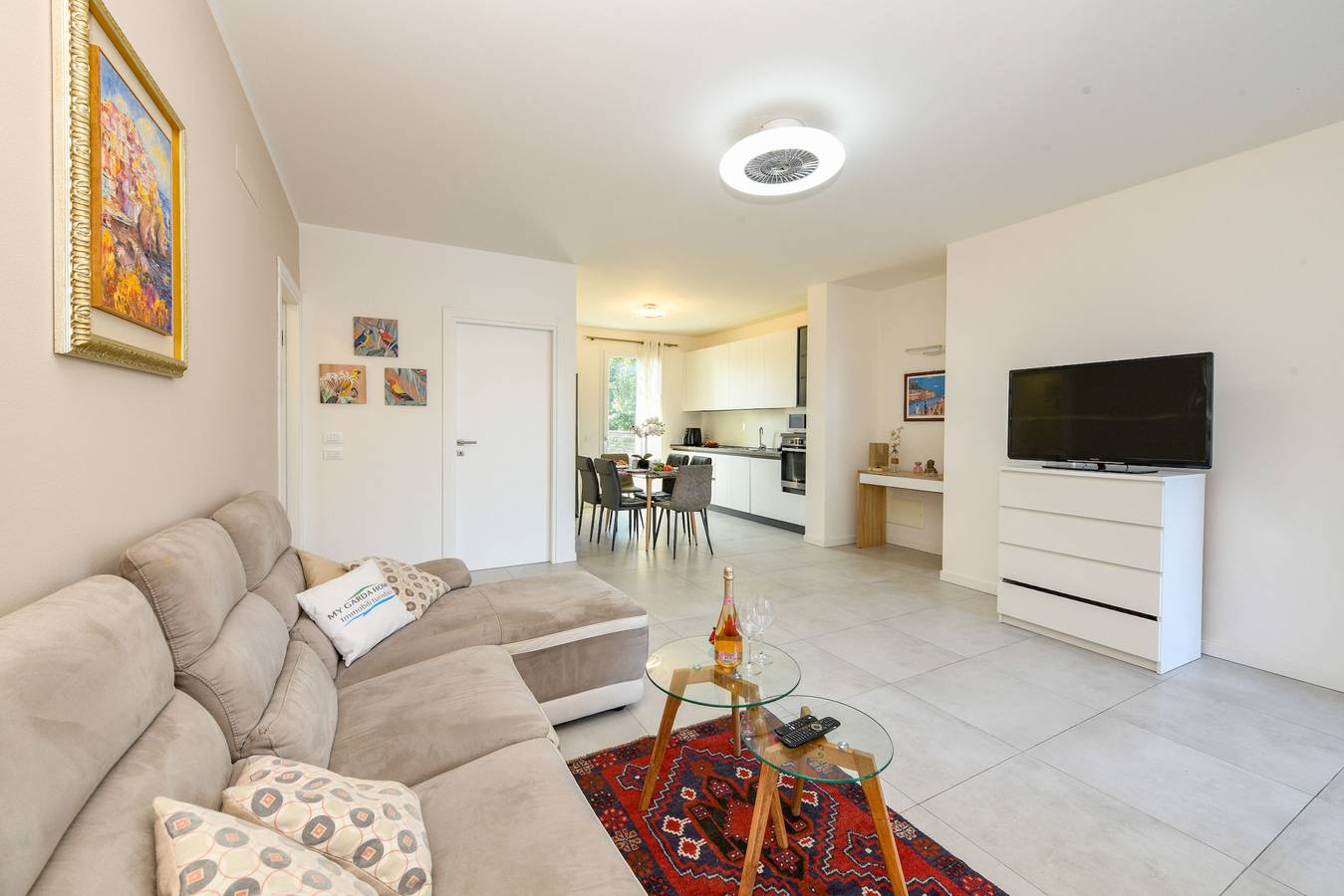 Ganze Wohnung, Mgh- Gardenia Holiday Home in Castelnuovo del Garda, Gardasee-Berge