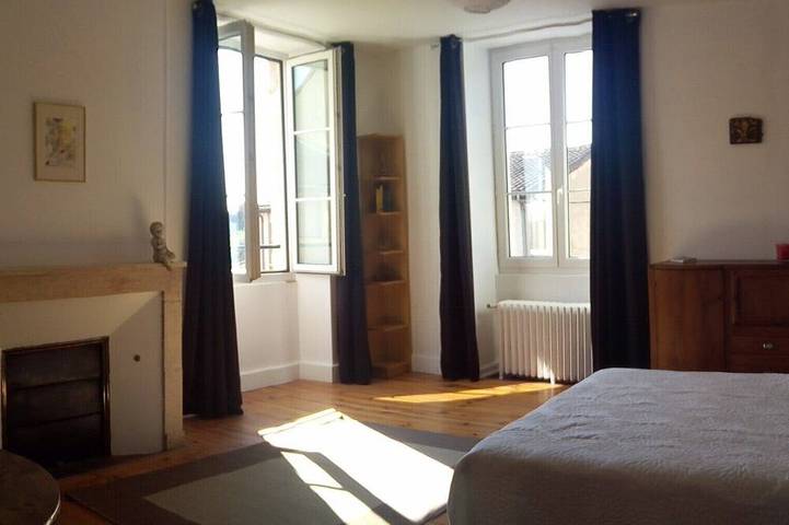 Location de vacances pour 9 personnes, avec balcon et jardin à Saint-Savin - 3
