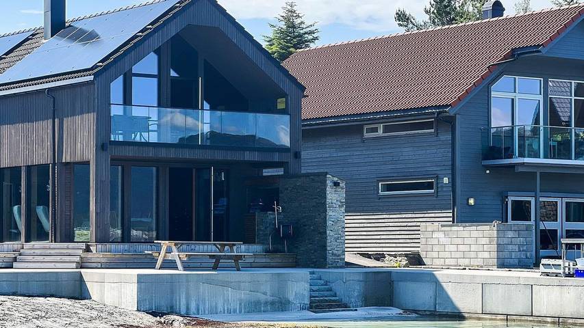 Ferienhaus für 7 Personen, mit Ausblick und Sauna sowie Terrasse in Stord