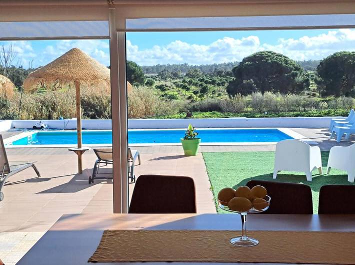 Casa de férias para 10 pessoas, com piscina e jardim e ainda vista em Grândola