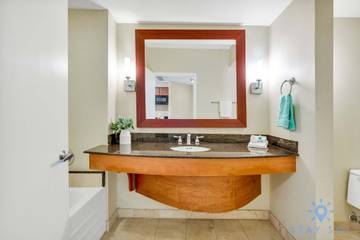 Vacation Rental for 4 Guests in Sunny Isles Beach, Florida, Picture 4