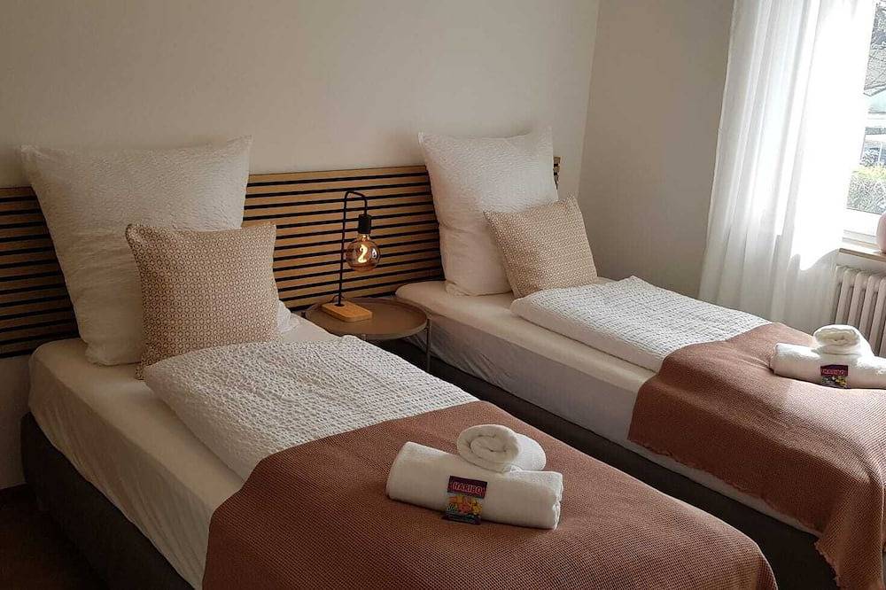 Ganze Wohnung, Familienfreundliche und moderne Wohnung mit Balkon in Heitersheim in Heitersheim, Südschwarzwald