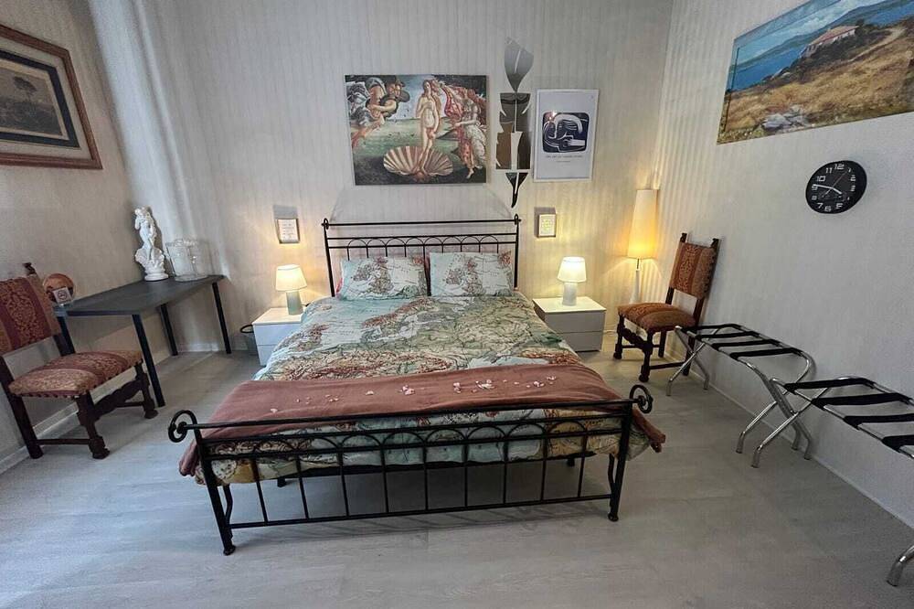 Entire apartment, Casa Nuara is your home away from home! in Novara, Novara Province