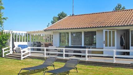 Ferienhaus für 4 Personen, mit Garten in Dannemare