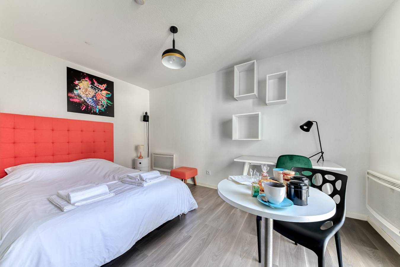 Studio entier, 9 - Le Bienvenu - Gratte-Ciel – Métro in Villeurbanne, Rhône