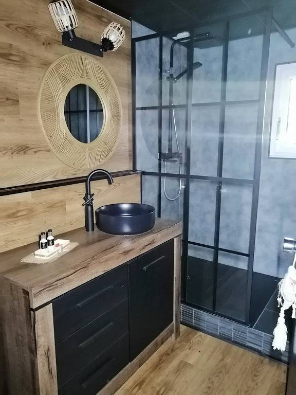Lapausedegout, chambres climatisée,piscine table d'hôte - Suite Duo in Lachapelle-Auzac, Lot