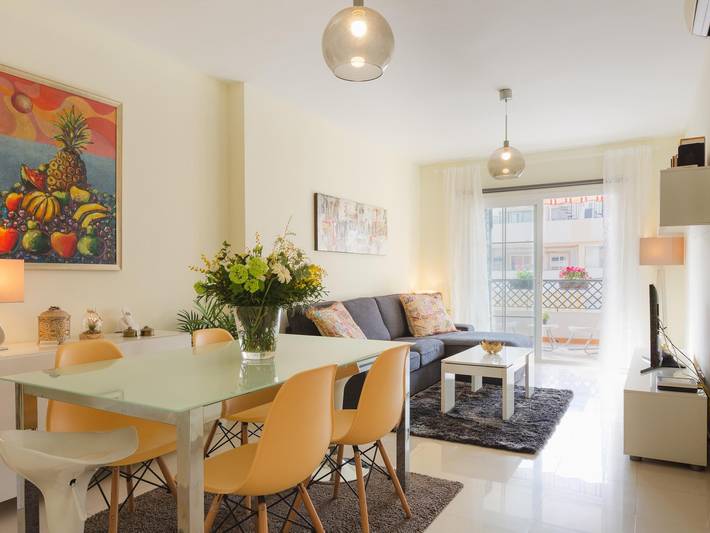 Ganze Ferienwohnung, Ferienwohnung für 4 Personen mit Terrasse in Torre de Benagalbón, Rincón de la Victoria