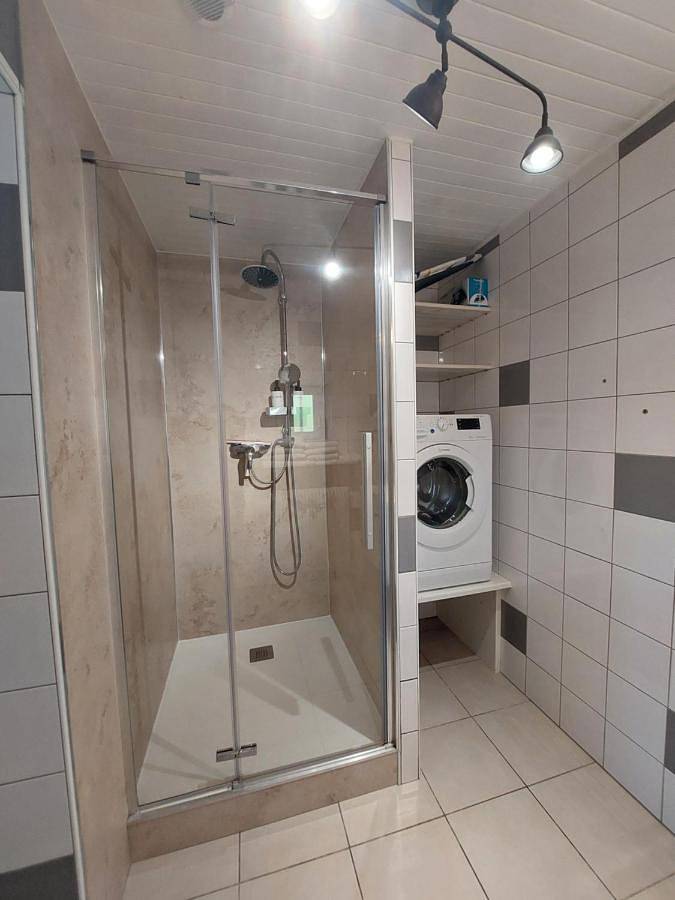 Location de vacances pour 4 personnes, avec vue et jardin à Saint-Gervais-en-Vallière - 2
