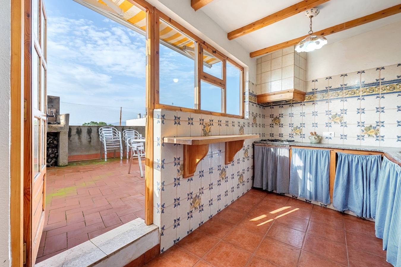 Casa rural 'Can Torres' con terraza privada, Wi-Fi y aire acondicionado in Masdenverge, Costa Dorada