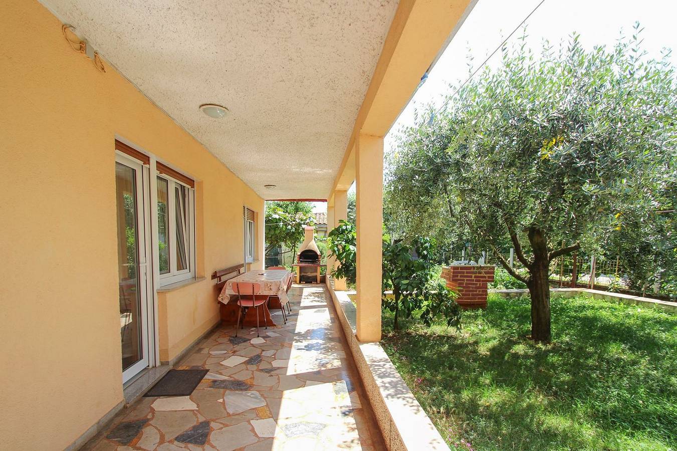 Appartement entier, Appartement de vacances pour 8 personnes avec terrasse in Umag, Région d'Umag