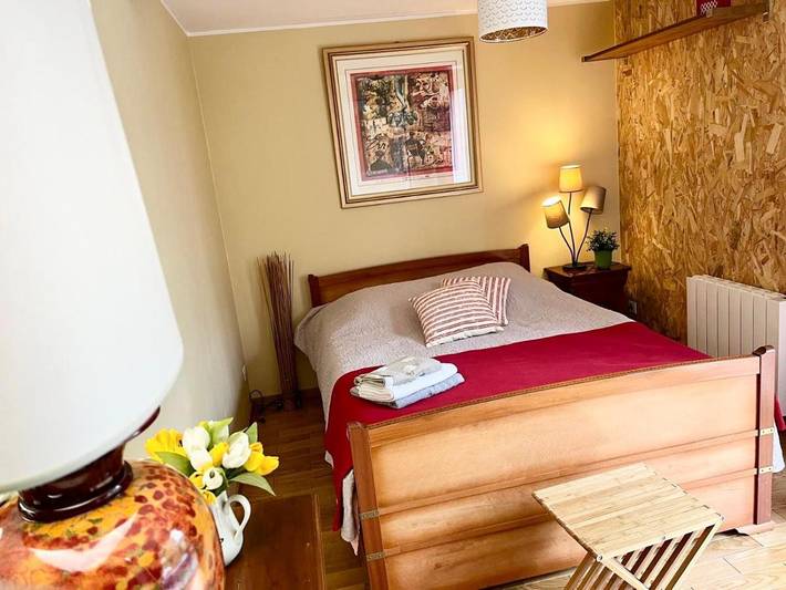 Ferienwohnung für 4 Personen, mit Ausblick und Seeblick sowie Garten und Kinderpool in Burgund - 4