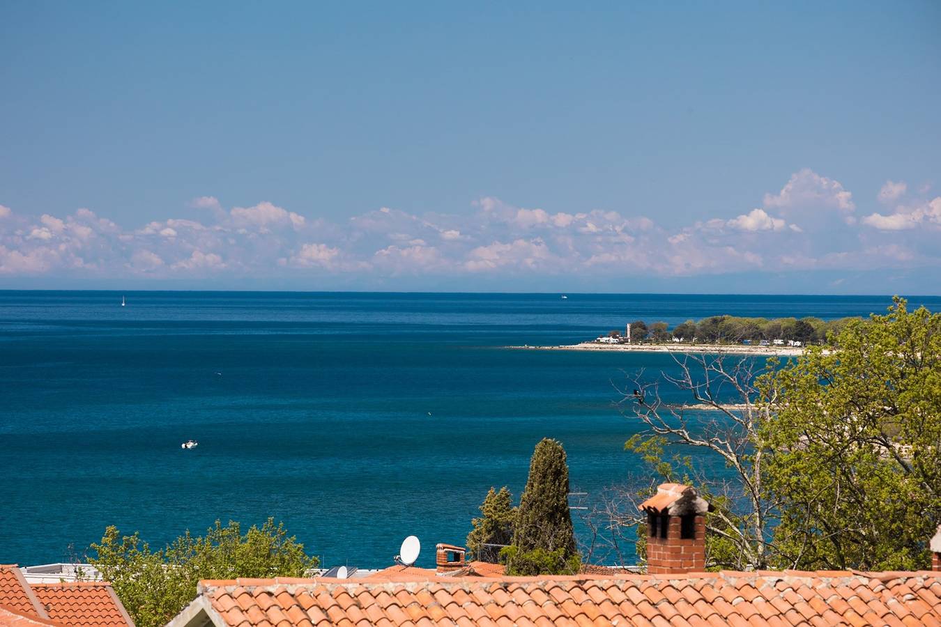 Apartamento entero, Apartamento de vacaciones para 4 personas con balcón in Poreč, Region de Porec