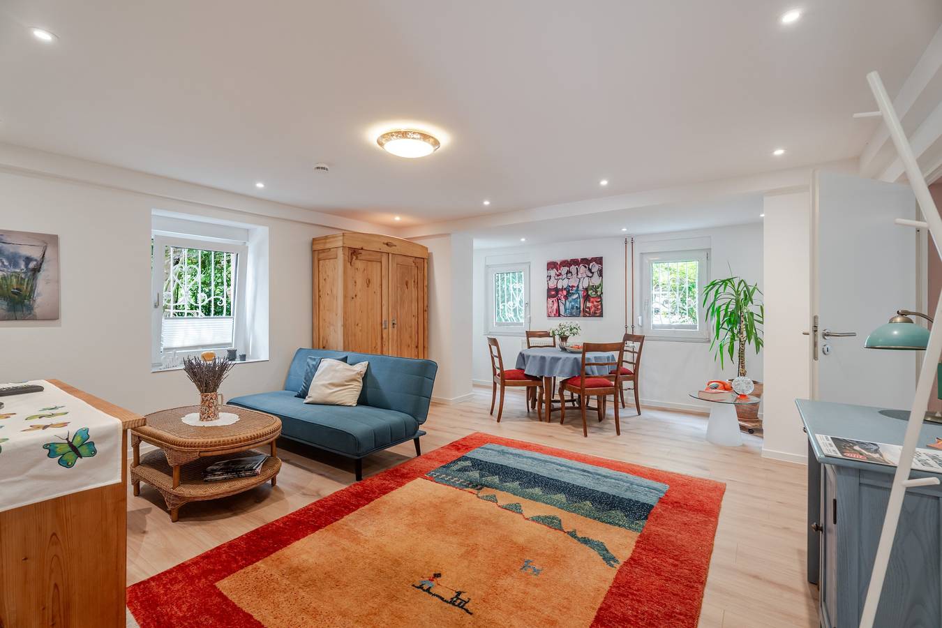 Ganze Wohnung, Ferienhaus 'Rosa' mit Gemeinschaftsgarten, Balkon und Wlan in Offenburg, Mittlerer Schwarzwald