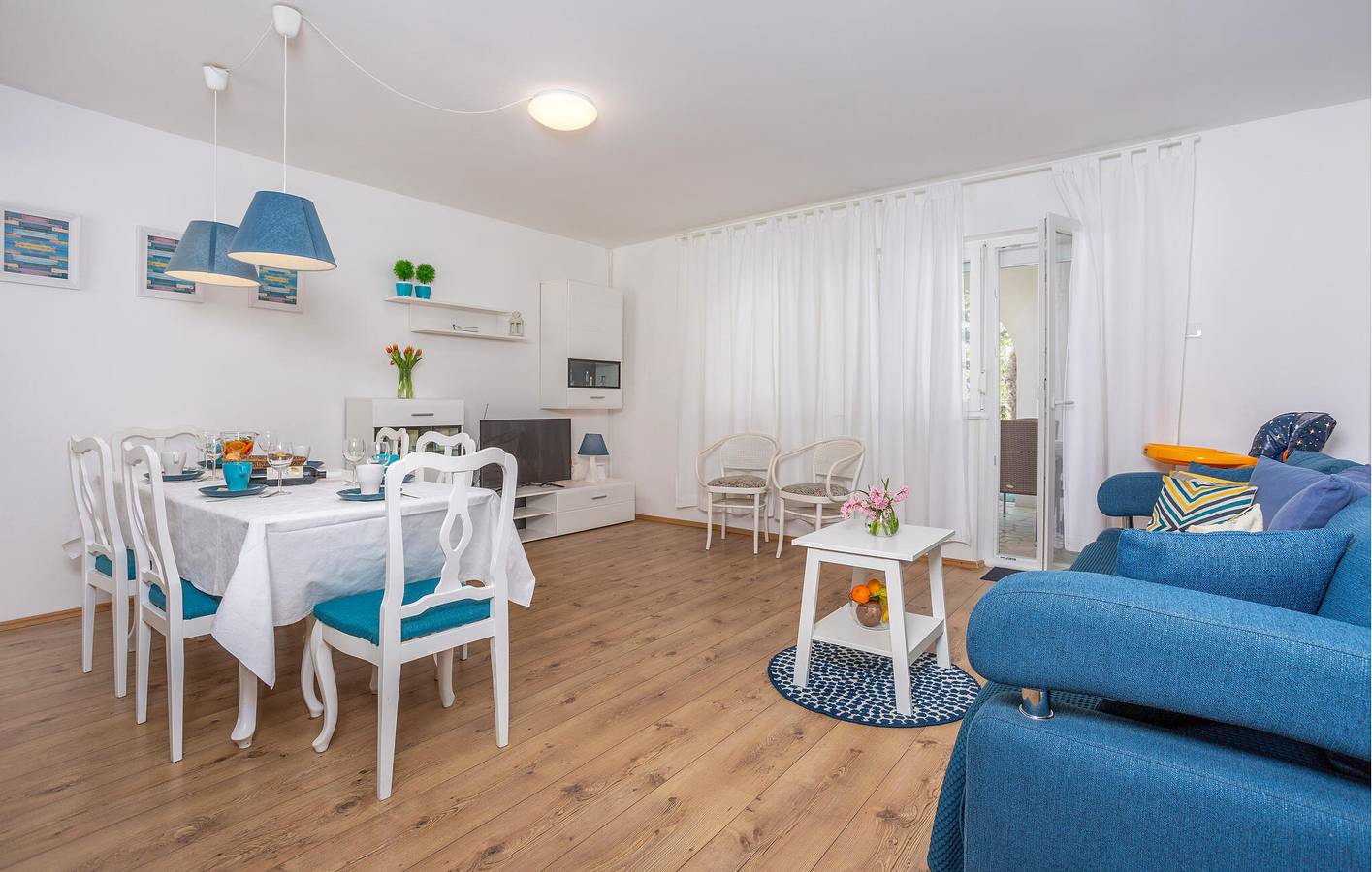 Gemütlich, nur 2 km vom Strand entfernt: WLAN, Klimaanlage, Parkplatz, Terrasse und mehr! in Županje, Silo (Krk)