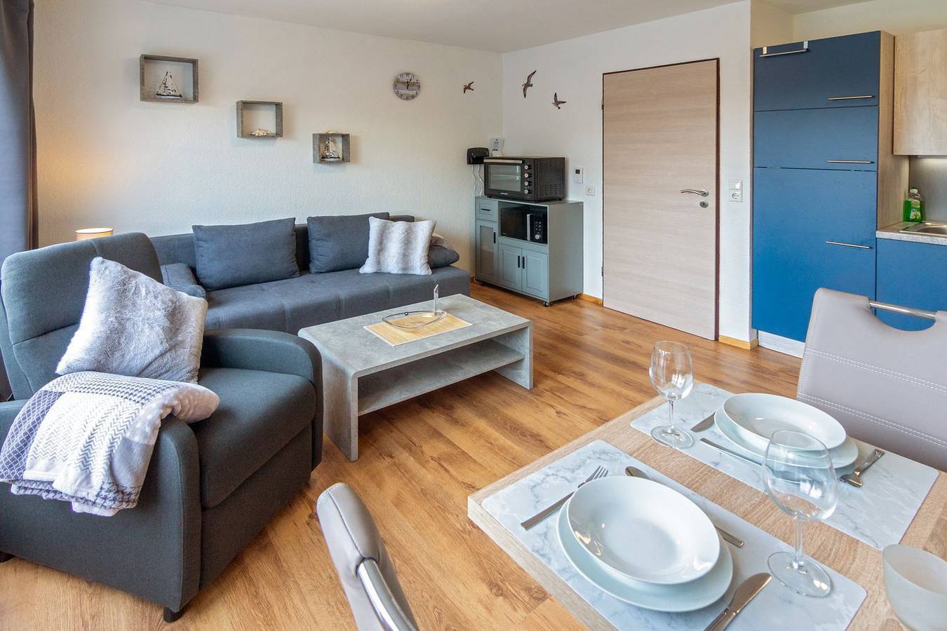 Ganze Wohnung, Gemütliches Apartment mit Balkon und moderner Ausstattung in Dornumersiel in Westeraccumersiel, Dornum