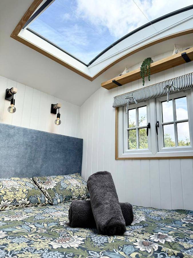 One-Bedroom House in Mawgan Porth, Cornwall