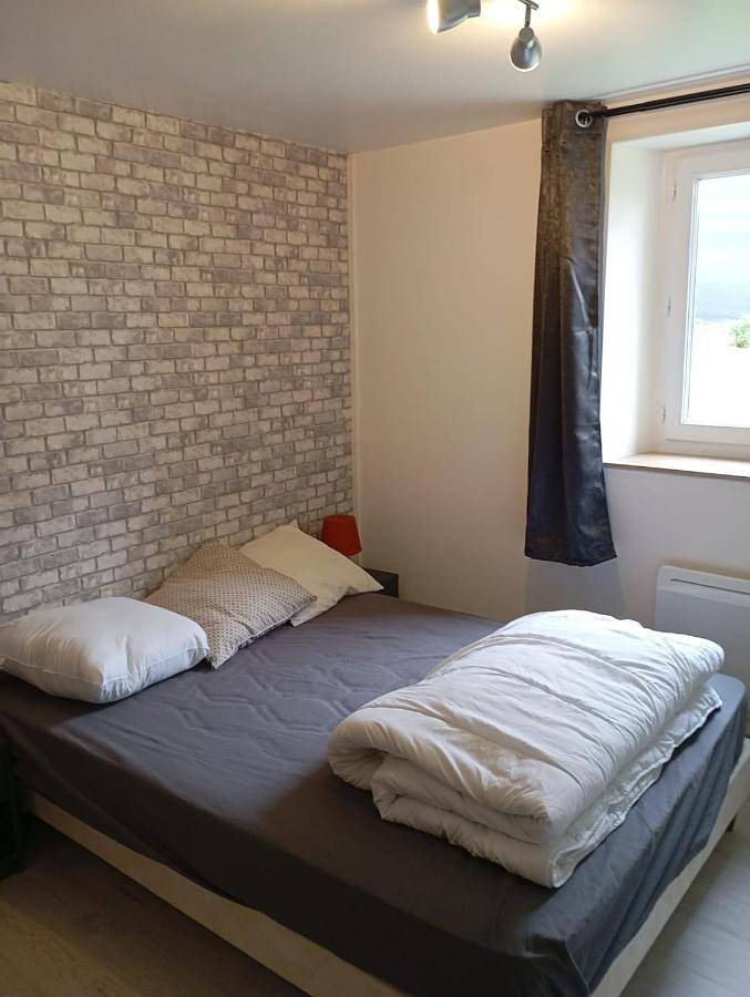 Location de vacances pour 10 personnes, avec Terrasse ainsi que Jardin et Vue à Aubigné-Racan - 4