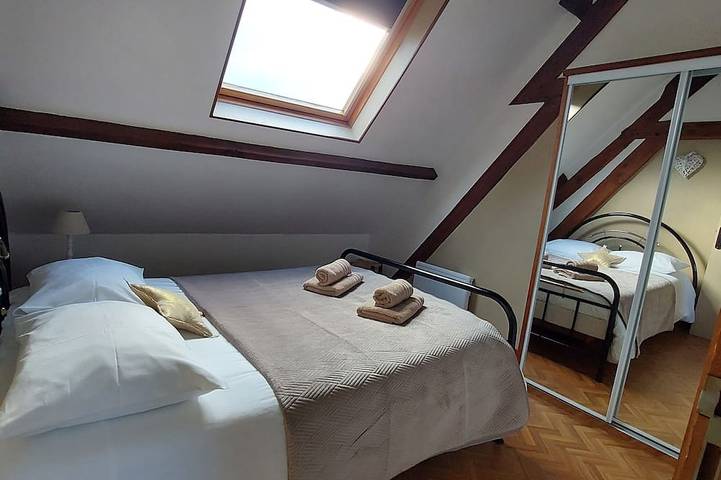 Grand gîte chaleureux de 12 personnes, idéal pour des séjours en famille in Lacres, Région de Boulogne-sur-Mer