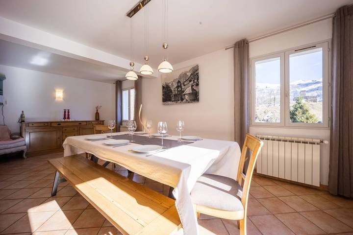 Maison pour 10 personnes Genos, proche Lac Wifi Garage in Génos, Pyrénées