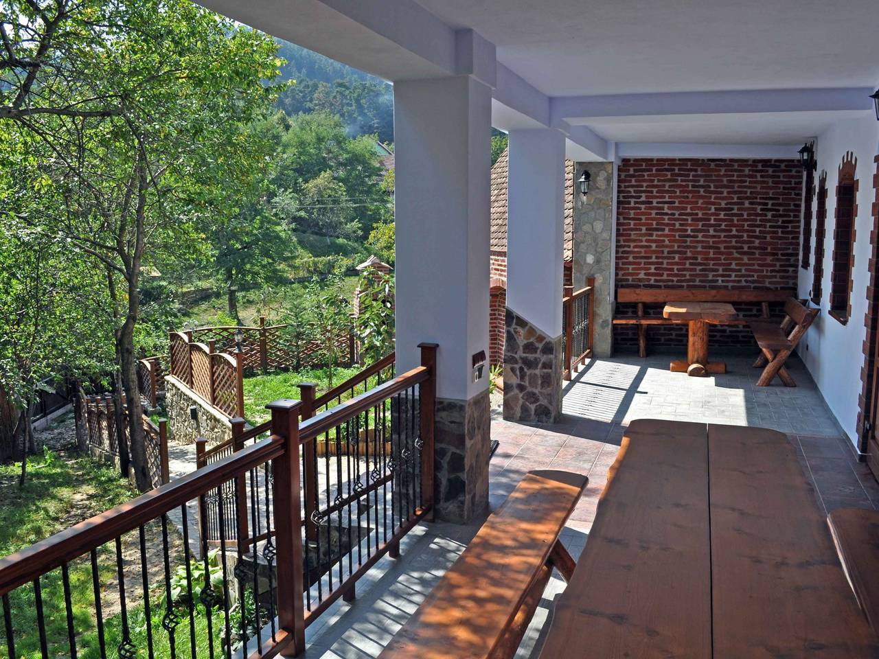 Casa Crina - rustikale Ferienvilla in Siebenbürgen in Karpaten