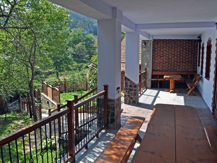 Casa Crina - rustikale Ferienvilla in Siebenbürg in Karpaten