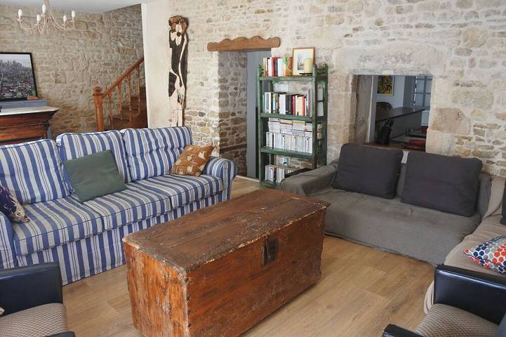 Location de vacances pour 8 personnes, avec Terrasse et Jardin à Le Gué-de-Velluire