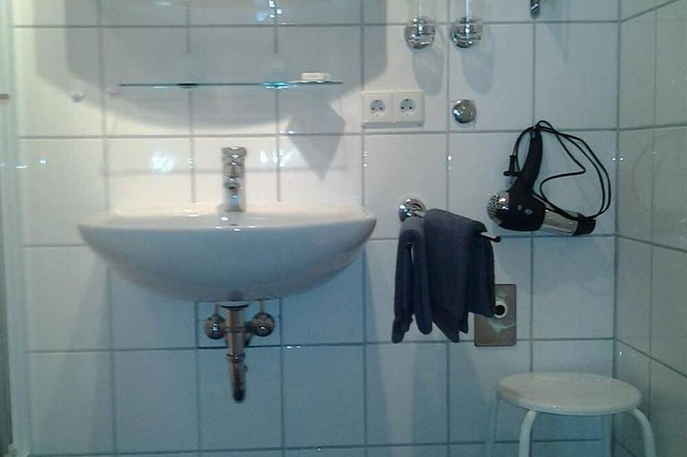 Apartment Haus Waldblick - 2-bed apartment in Silz (Pfalz), Trifelsland