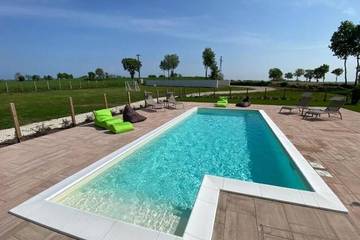 Ferienwohnung für 3 Personen, mit Pool und Garten in Monzambano