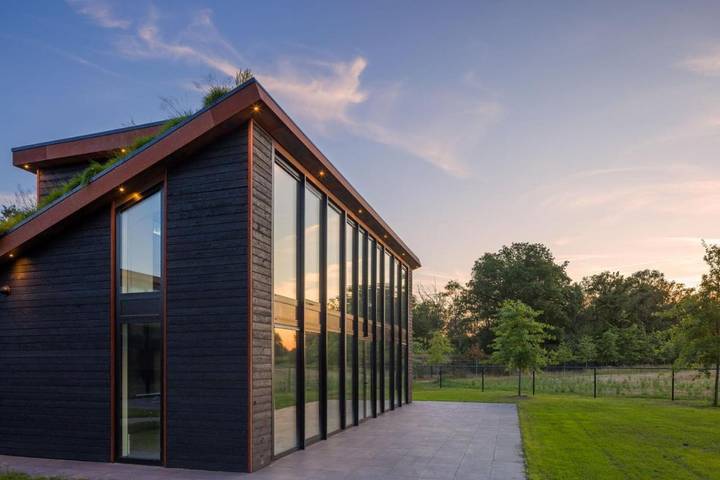 Vakantiehuis voor 6 personen, with Whirlpool and Terras as well as Tuin and Sauna in Sint Anthonis