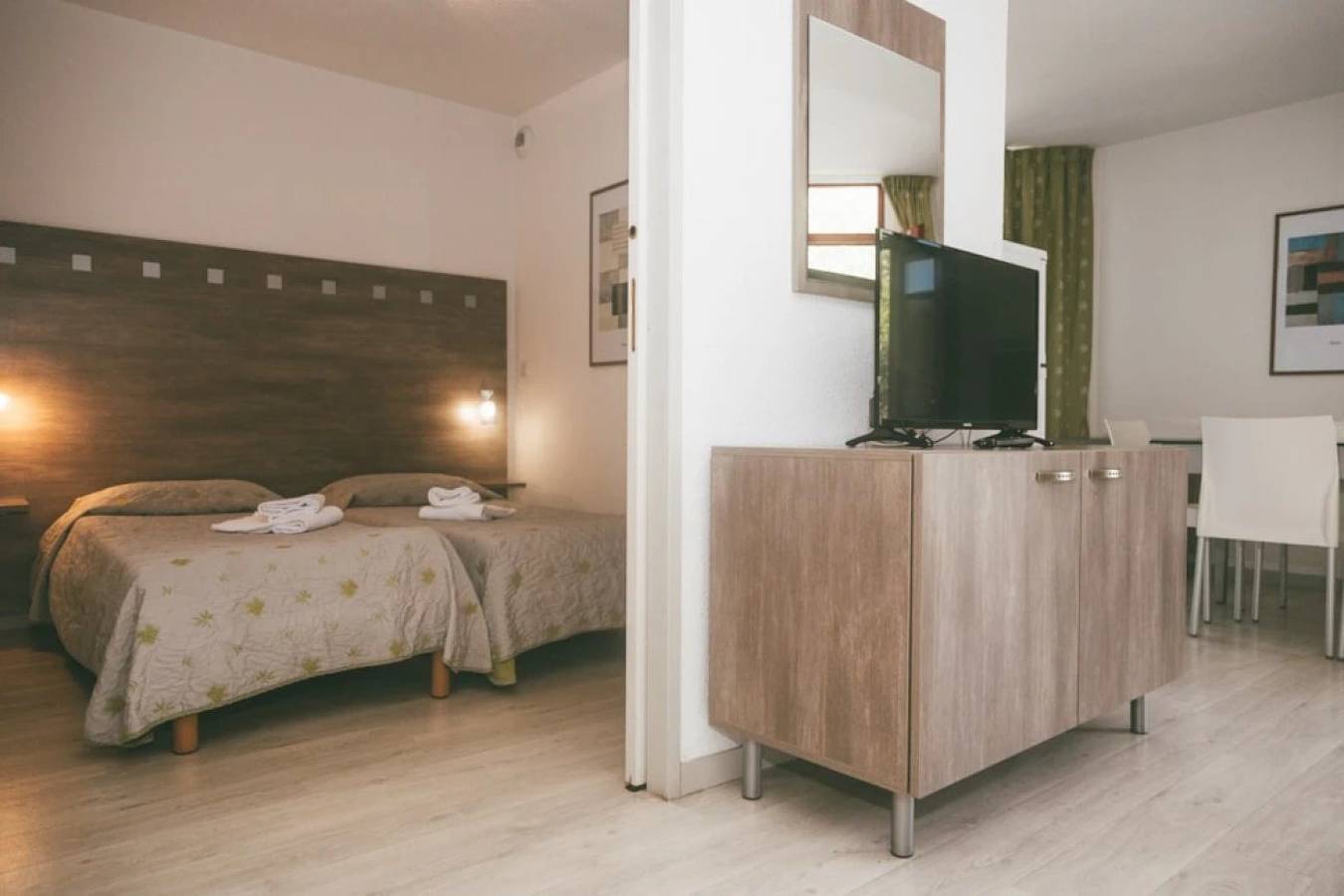 Appartement entier, Appartement 3 étoiles - ccbgfdg in Allevard, Isère