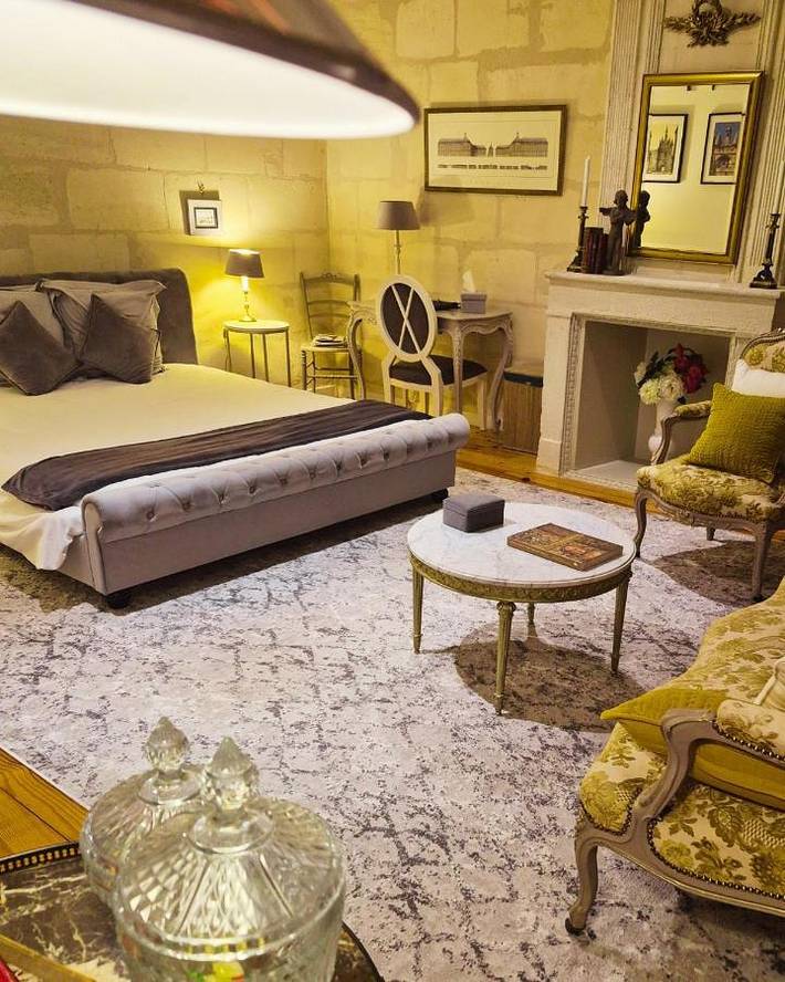 Location de vacances pour 2 personnes, avec jardin et vue ainsi que piscine et bassin pour enfant à Lugon-et-l'Île-du-Carnay - 2