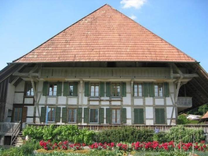 Ferienwohnung für 5 Personen, mit Pool und Garten