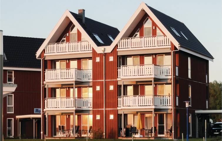 Ferienwohnung für 3 Personen, mit Terrasse und Whirlpool, kinderfreundlich in Rechlin