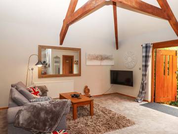 Log Cabin for 2 People in Drewsteignton, Devon, Photo 1