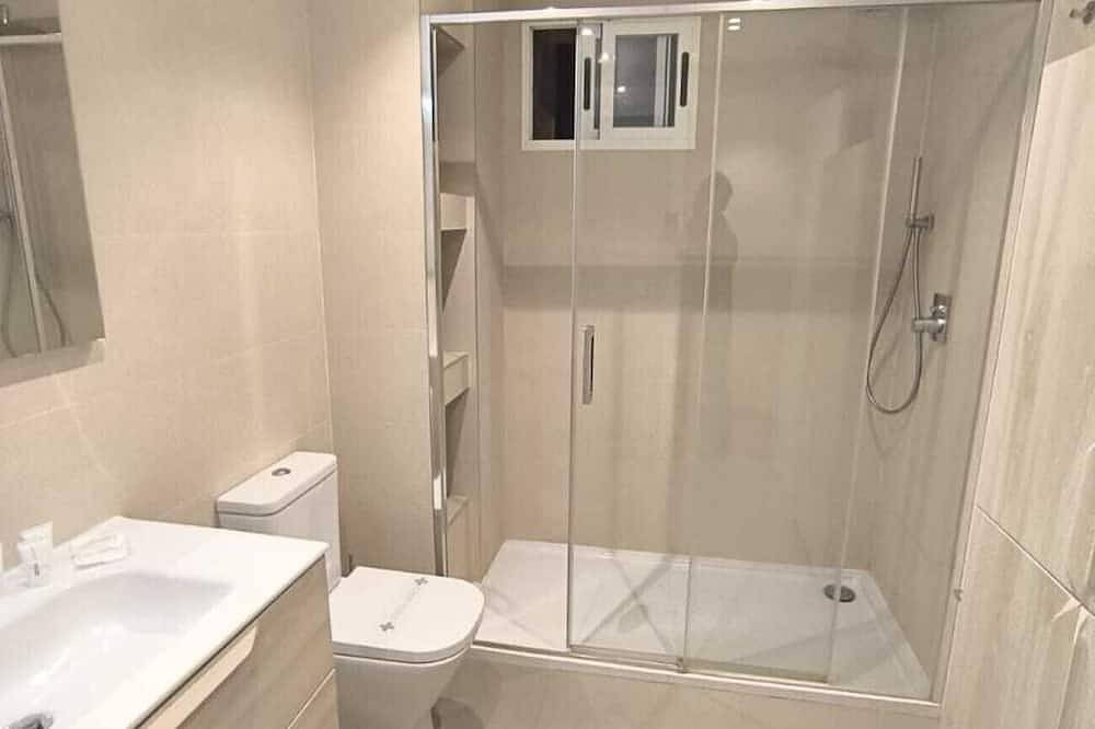 Increible Habitación en Chamartín in Chamartín (Madrid), Madrid