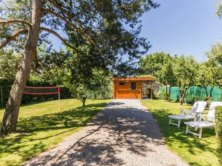 Gepflegtes Landhaus mit großem Garten, Kinder-Spielplatz, Fahrrädern und nah an Fluss und Wanderwegen in Moisdon-la-Rivière, Châteaubriant und Umgebung
