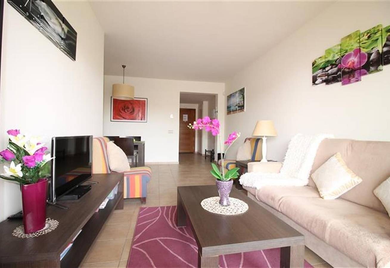 Ganze Wohnung, Apartment in La Cala de Mijas mit Meerblick, Gemeinschaftspool und Wlan in La Cala de Mijas, Mijas