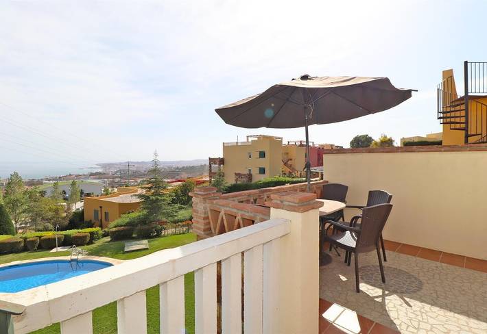 Ferienwohnung für 4 Personen, mit Balkon und Garten sowie Kinderpool in Benalmádena